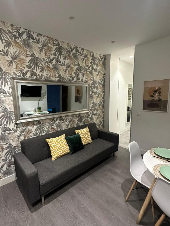 Apartamento 1 Hab En La Latina - Madrid Centro Esterno foto
